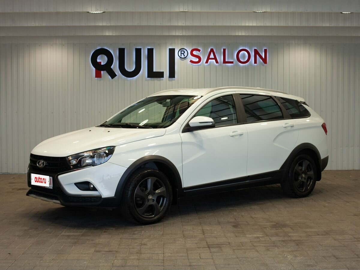 Открыть фотографии: Lada (ВАЗ) Vesta I