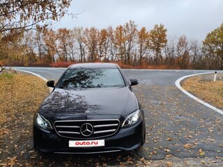 2019 Mercedes-Benz E-Класс 200 d V (W213, S213, C238), чёрный, 2800000 рублей, вид 4