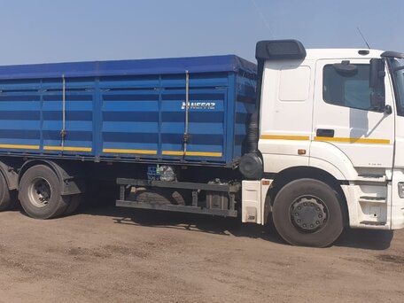2018 КамАЗ 65207, белый, 2880000 рублей, вид 3