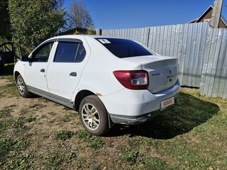 2014 Renault Logan II, белый, 305000 рублей, вид 4
