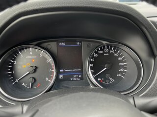 2020 Nissan Qashqai II Рестайлинг, белый, 1900000 рублей, вид 5