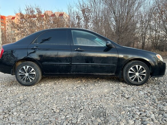 2005 Kia Cerato I, чёрный, 520000 рублей - вид 2