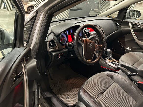 2012 Opel Astra J, серый, 640000 рублей - вид 5