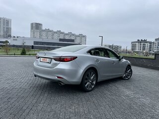 2018 Mazda 6 III (GJ) Рестайлинг 2, серебристый, 1965000 рублей, вид 4
