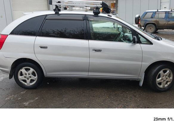 2000 Toyota Nadia, серый, 550000 рублей - вид 2