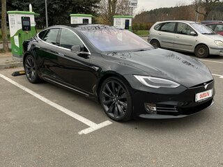 2018 Tesla Model S 100D I Рестайлинг, чёрный, 4250000 рублей, вид 5
