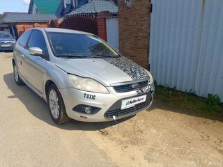 2008 Ford Focus II Рестайлинг, серебристый, 400000 рублей, вид 3