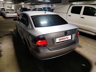 2011 Volkswagen Polo V, серебристый, 610000 рублей, вид 3