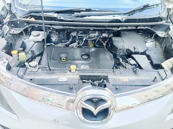 2010 Mazda Biante, серый, 1450000 рублей - вид 8