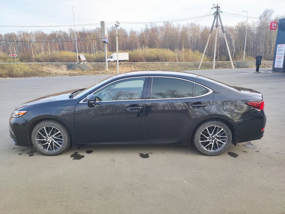 2015 Lexus ES 250 VI Рестайлинг, чёрный, 2500000 рублей - вид 10