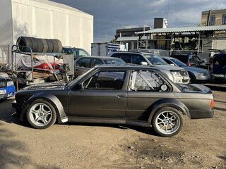 1983 BMW 3 серии 318i II (E30), серый, 3990000 рублей, вид 4