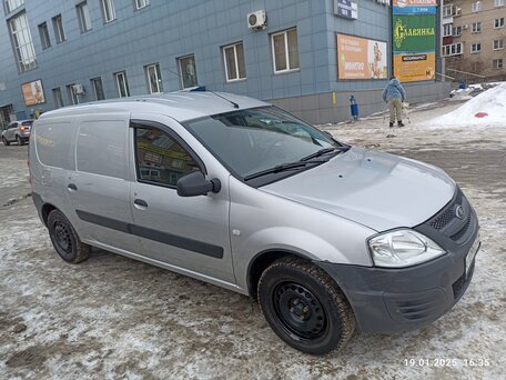 2014 LADA (ВАЗ) Largus, серебристый, 700000 рублей, вид 1