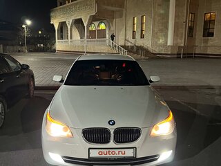 2008 BMW 5 серии 530xi V (E60/E61) Рестайлинг, белый, 1150000 рублей, вид 2