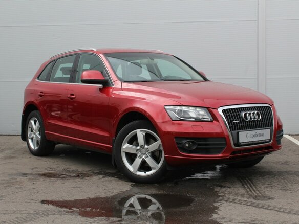 2008 Audi Q5 I (8R), красный - вид 1