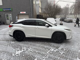 2022 Lexus RX 300 IV Рестайлинг, белый, 9000000 рублей, вид 3