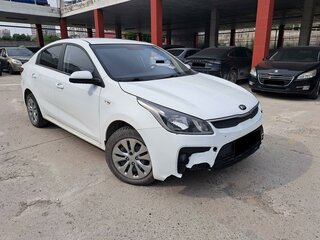 2019 Kia Rio IV, белый, 882000 рублей, вид 2