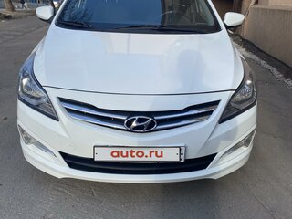 2016 Hyundai Solaris I Рестайлинг, белый, 1460000 рублей, вид 2