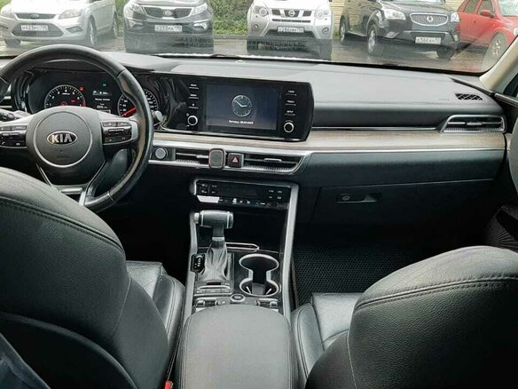 2020 Kia K5 III, белый, 2550000 рублей - вид 9