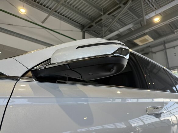 2026 Geely Monjaro I Рестайлинг, белый, 4954990 рублей - вид 10