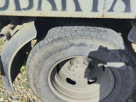 1984 Mercedes-Benz Vario, серебристый, 1950000 рублей, вид 2