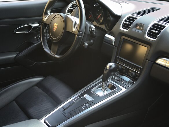 2014 Porsche Cayman II (981), жёлтый, 4900000 рублей - вид 14