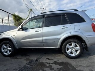 2004 Toyota RAV4 II (XA20) Рестайлинг, серебристый, 735000 рублей, вид 4