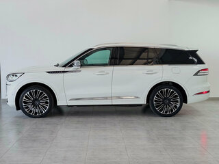 2020 Lincoln Aviator II, белый, 5500000 рублей, вид 4