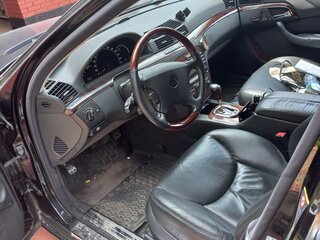 2003 Mercedes-Benz S-Класс 500 5-speed IV (W220) Рестайлинг, чёрный, 2000000 рублей, вид 5