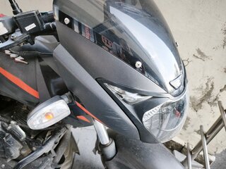 2022 Bajaj Pulsar 180, серый, 110000 рублей, вид 2