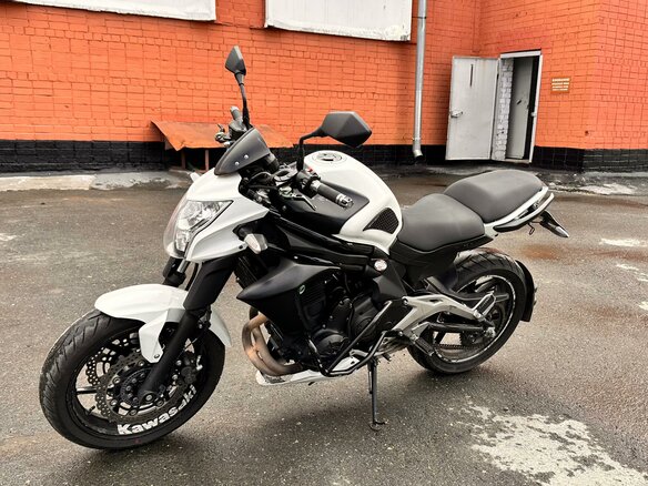 2014 Kawasaki ER-6N, белый, 621000 рублей - вид 24