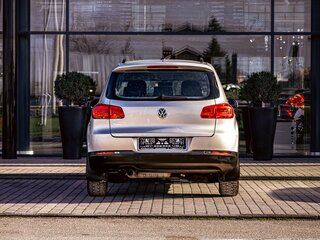 2015 Volkswagen Tiguan I Рестайлинг, серебристый, 1495000 рублей, вид 5
