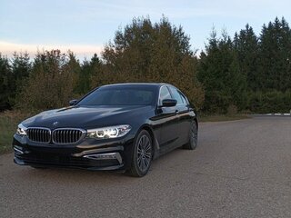 2017 BMW 5 серии 530i xDrive VII (G30/G31/G38), чёрный, 3050000 рублей, вид 3