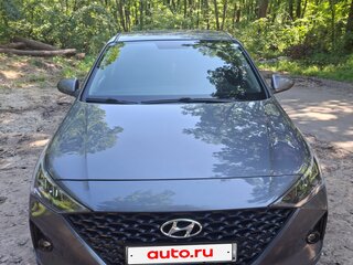 2021 Hyundai Solaris II Рестайлинг, серый, 1720000 рублей, вид 3