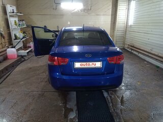 2010 Kia Cerato 6-speed II, голубой, 600000 рублей, вид 4