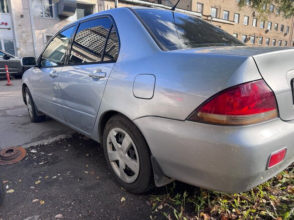 2003 Mitsubishi Lancer IX, серый, 270000 рублей - вид 3