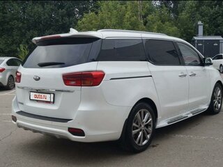 2018 Kia Carnival III, белый, 3300000 рублей, вид 5
