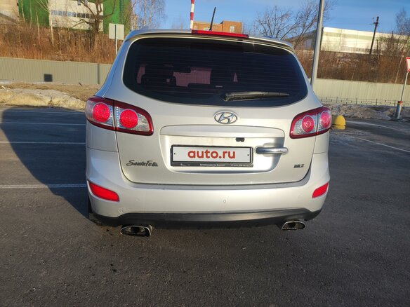 2011 Hyundai Santa Fe II Рестайлинг, серебристый, 1590000 рублей - вид 9