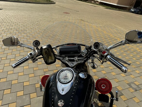 2007 Yamaha XVS1100, чёрный, 600000 рублей - вид 4