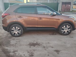 2017 Hyundai Creta I, коричневый, 1590000 рублей, вид 3