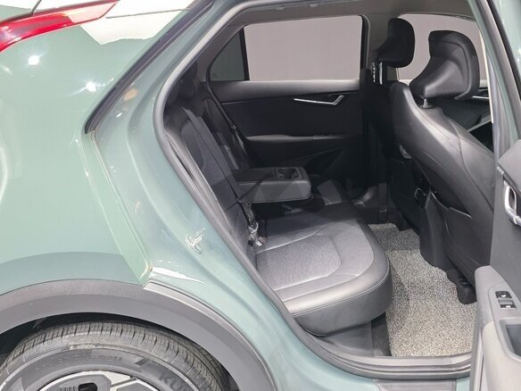 2023 Kia Niro II, зелёный, 1359000 рублей - вид 19