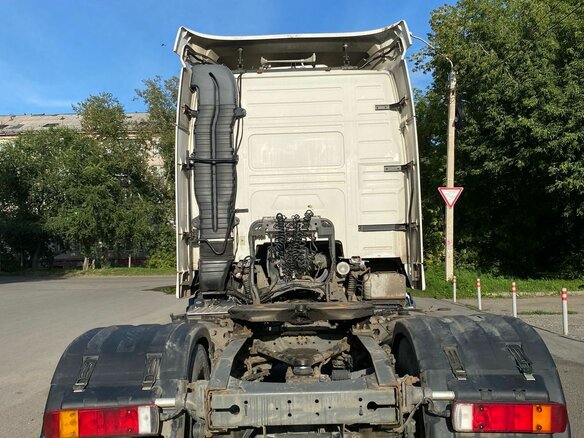 2004 Volvo FH, белый, 2500000 рублей - вид 14