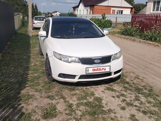 2010 Kia Cerato 6-speed II, белый, 750000 рублей, вид 4