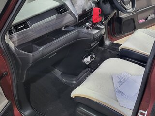 2017 Honda Freed II, красный, 1550000 рублей, вид 3