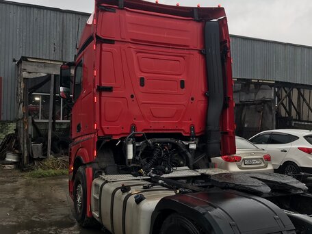 2015 Mercedes-Benz Actros, красный, 4850000 рублей, вид 5