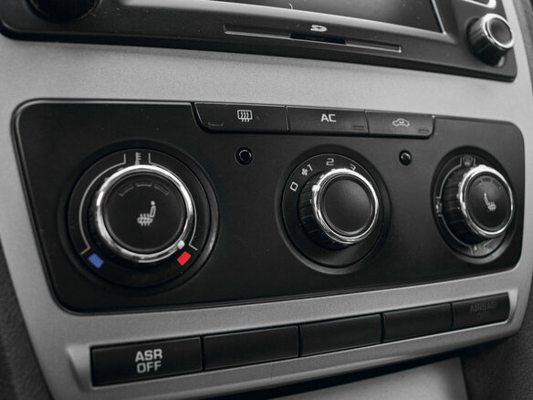 2012 Skoda Octavia II (A5) Рестайлинг, серый - вид 16