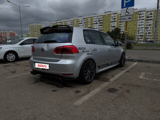2012 Volkswagen Golf VI, серебристый, 699990 рублей, вид 3