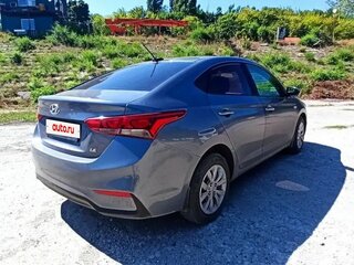 2018 Hyundai Solaris II, серый, 790000 рублей, вид 4