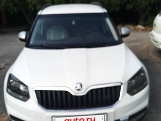 2015 Skoda Yeti I Рестайлинг, белый, 1380000 рублей, вид 2