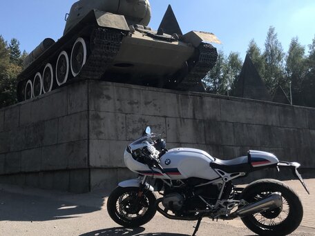 2017 BMW R Nine T Racer, белый, 1499000 рублей, вид 1