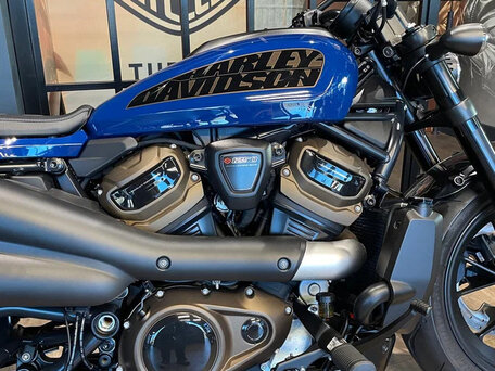 2023 Harley-Davidson Sportster S, синий, 1850000 рублей, вид 5